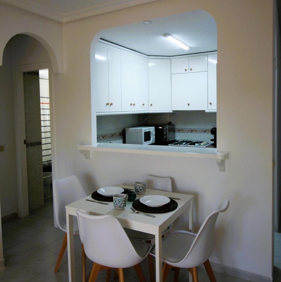 Apartamento Con Piscina En Urbanizacion Parquemar, La Mata, Torrevieja Aq-153 La Mata (Torrevieja) Exterior foto